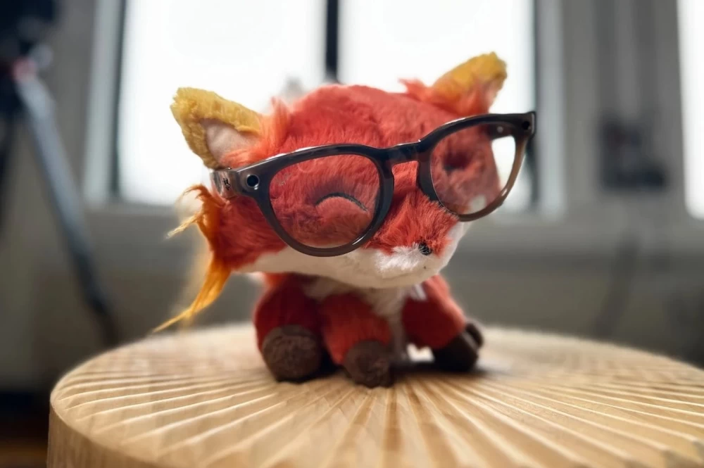 Gaming console with a limited number of games and frequent updates.