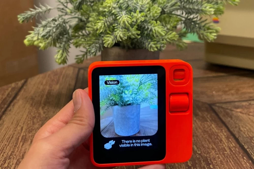 Tablet with slow performance and low build quality.