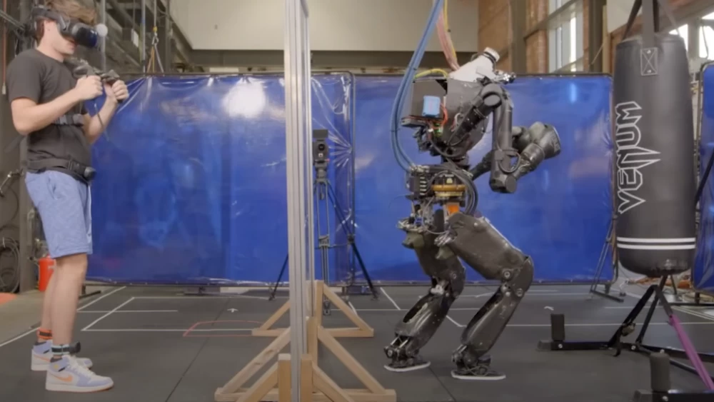 Linus Torvalds gives timeless advice at the Echo Digest conference
