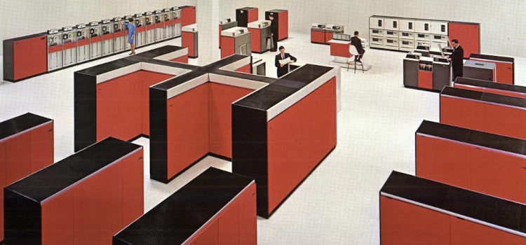 Photo: IBM System 360 mainframe