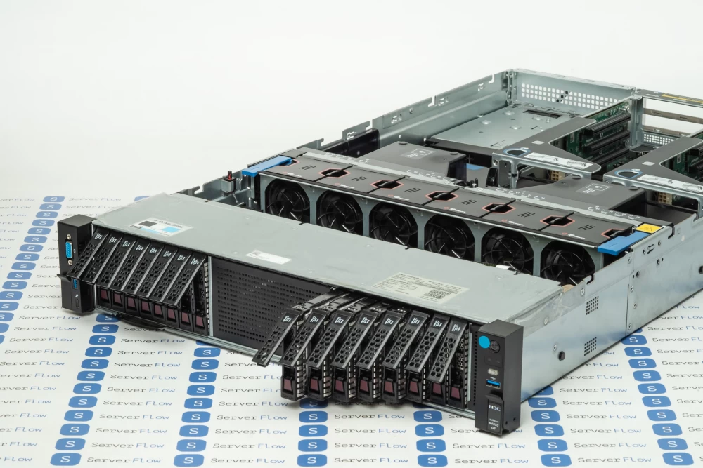 Comparison of scaling flexibility: cloud vs own hardware.
