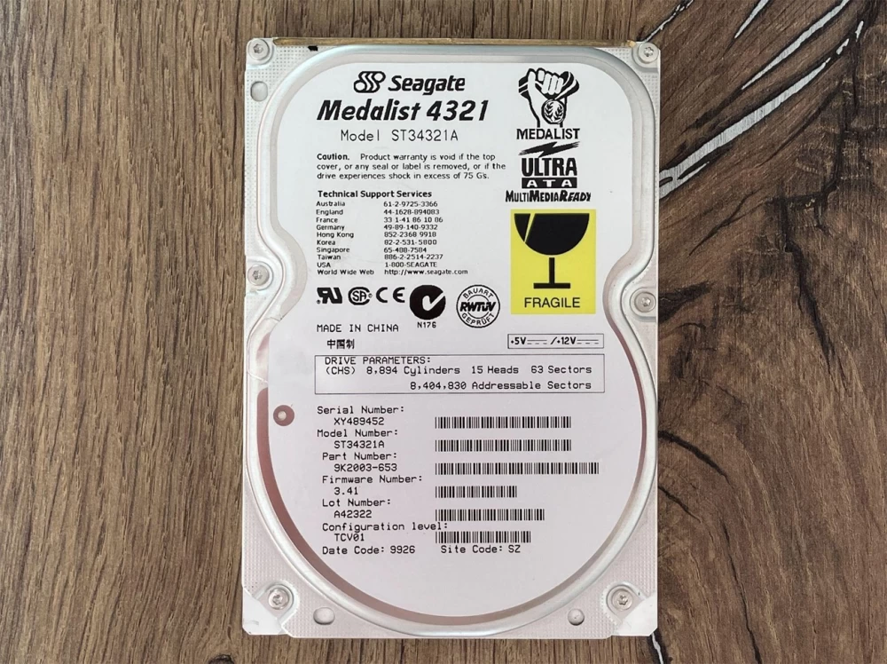 The process of testing the retro computer: launching old games and programs.