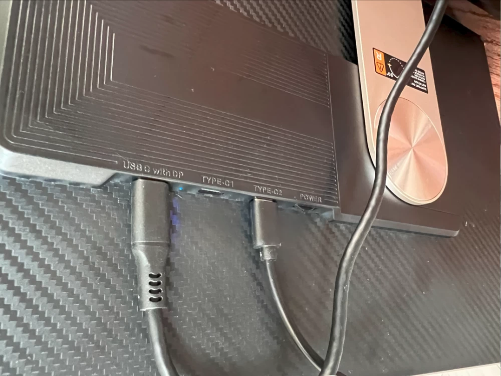 
Cheburashka from a laptop with two additional screens
