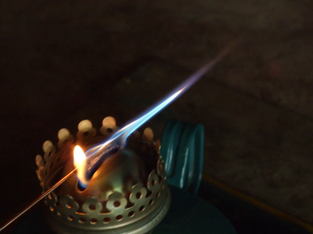 Photo 2.3. Makeshift soldering lamp-fewka based on a kerosene lamp, filled with vaseline oil [4]