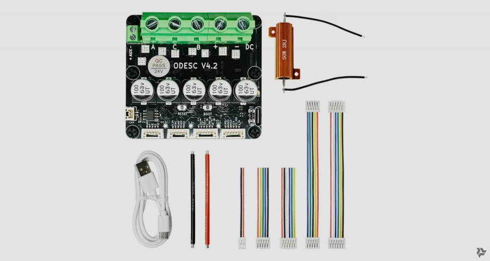 
Kitchen dough robots decorated with colorful icing.

