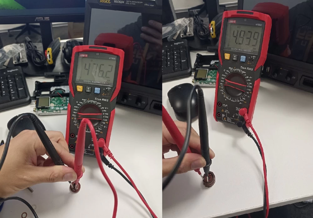 
Resistor with color coding to determine accuracy.
