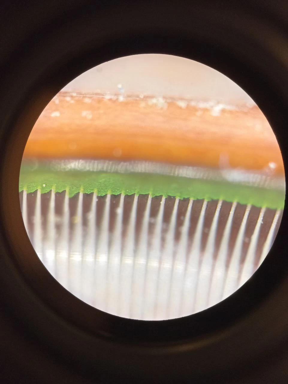 
Resistor with resistance value and power rating marking.
