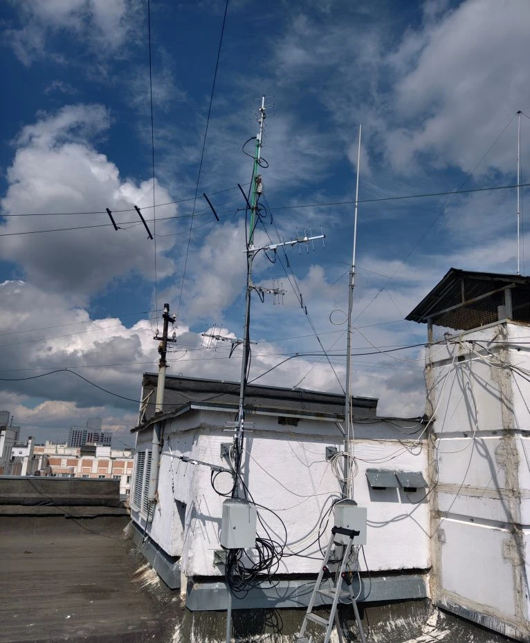   
Antminer S9: the perfect purchase for radio amateurs working with a minimal budget  
