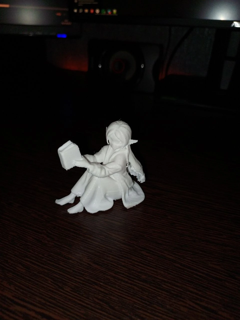 
Anime figurine with traces of poorly broken supports