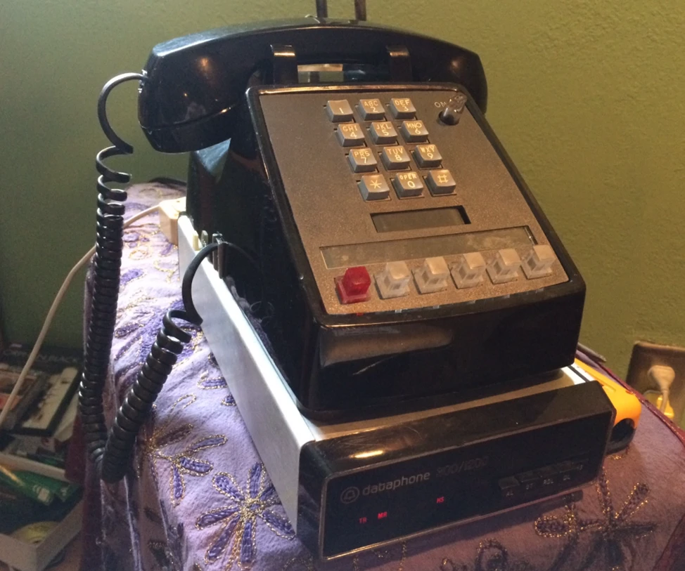 Users discuss topics on a text forum in the old Usenet interface