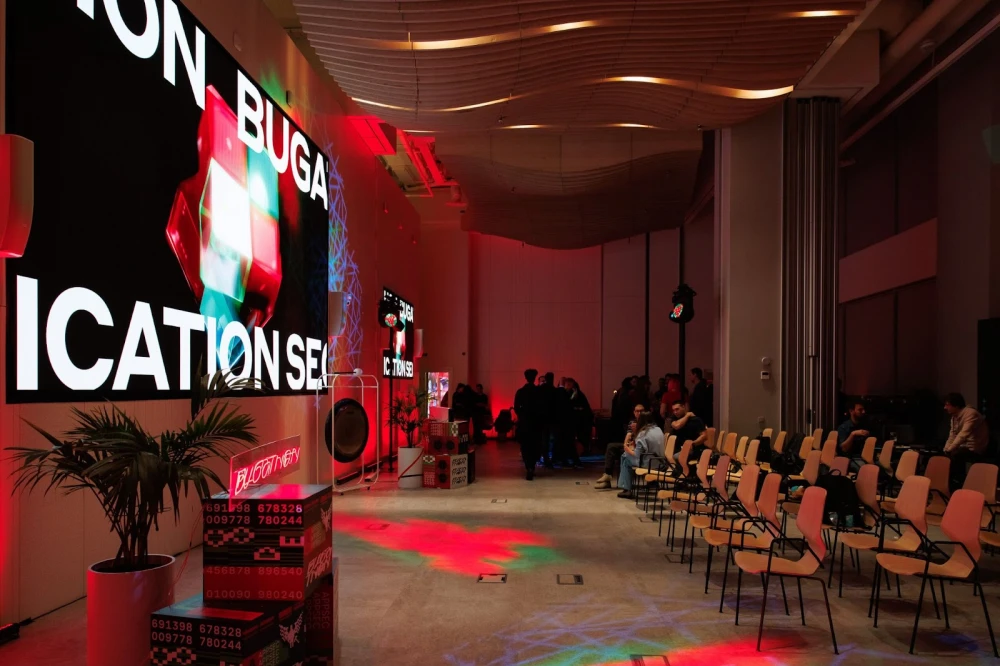 A still frame with sponsor logos and a brief summary of the rules