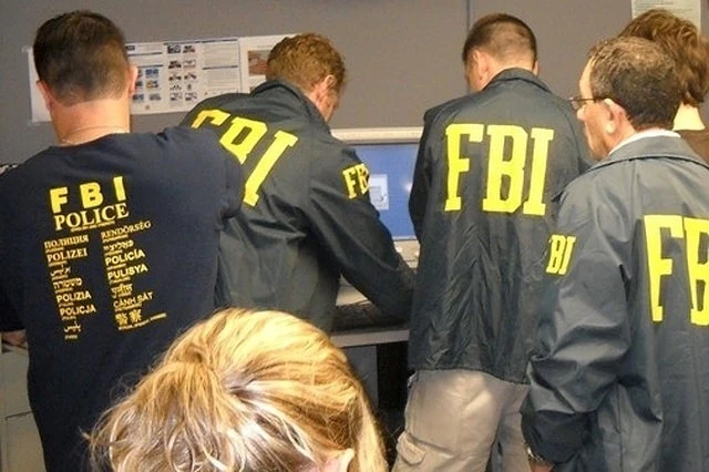 FBI agents during a special operation. (photo source)