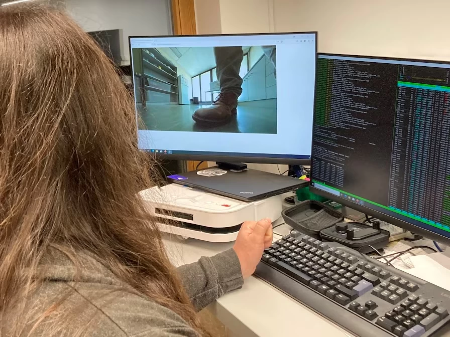 Peeking into an office in Brisbane from Berlin