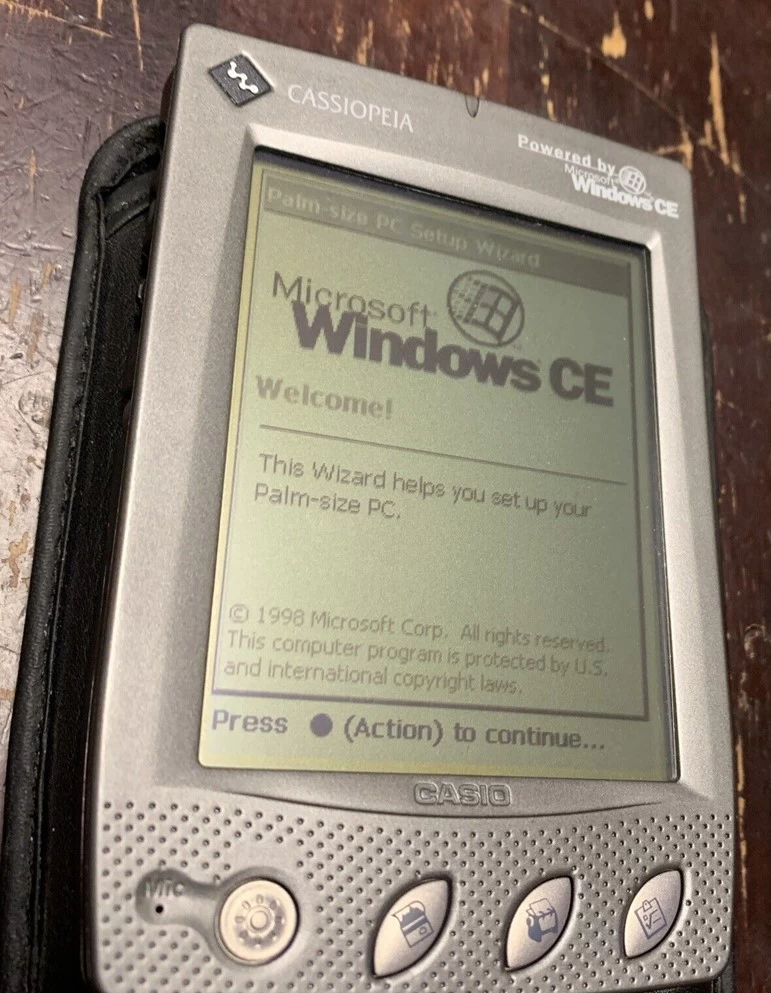 
Retro Windows CE advertisement featuring the first devices.
