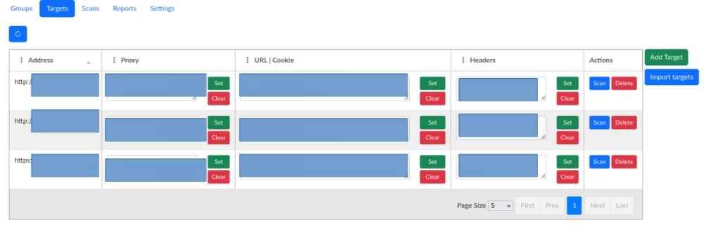 Perch, controlled by SeteZor, hunts for small fish.