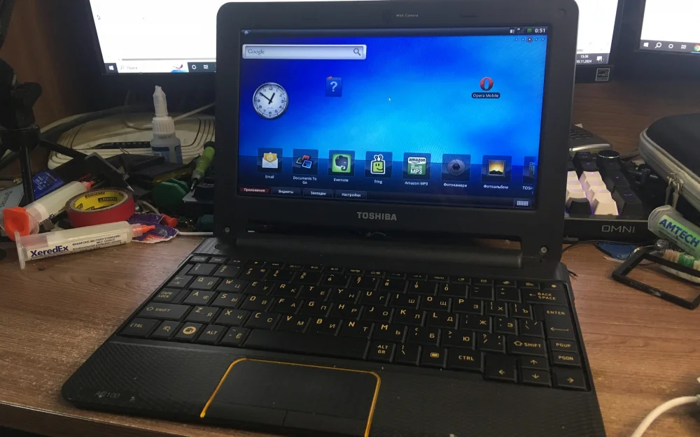 
Repairing a unique ARM netbook from 2011 — Toshiba AC-100